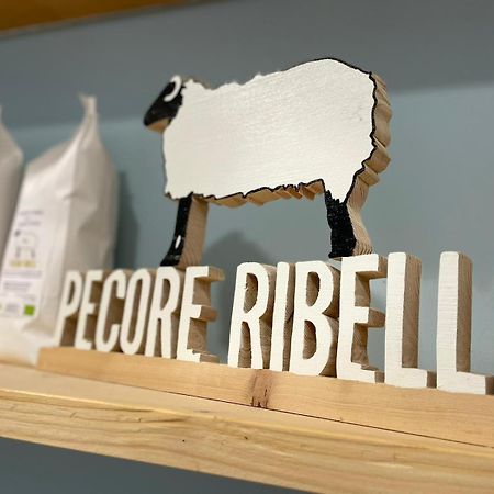Pecore Ribelli 미라 외부 사진